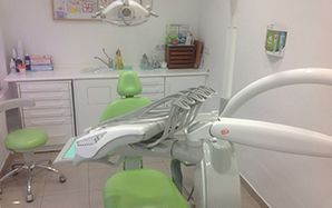 Clínica Dental House - Parque Alcosa - Sevilla Este consultorio dental